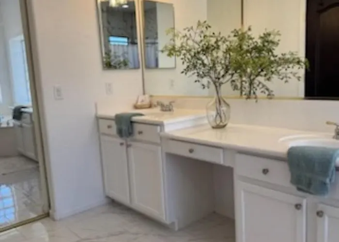 Holiday home 7br Sleeps 16 Pool Games Bbq Family Friends Corporate Teams Retreat Goodyear